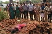 Jharkand:Woman found with her hands chopped off, head smashed